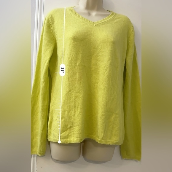 Peck & Peck Women’s 100% Cashmere V-Neck Sweater Light Green Soft Knit Size XL - Picture 8 of 8